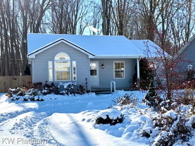 3827 Pine Road, Burtchville, MI 48059 — Photo 2