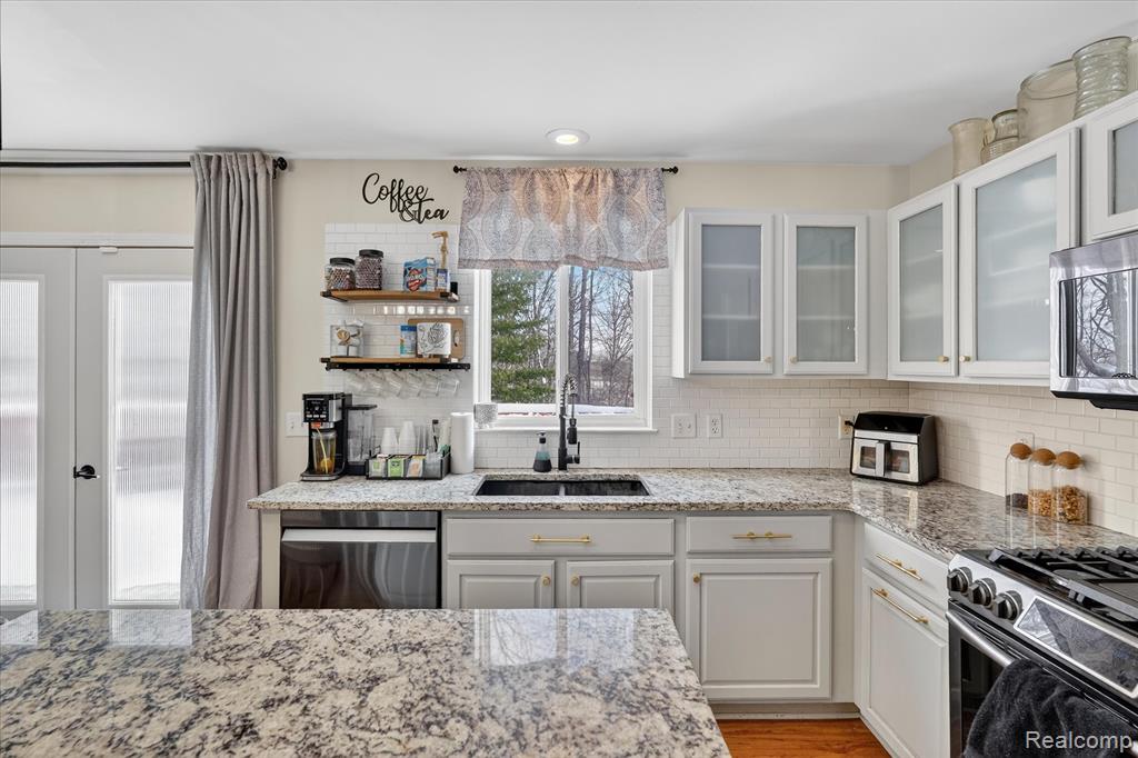 5120 Meadow Crest Circle, Holly, MI 48442 — Photo 14