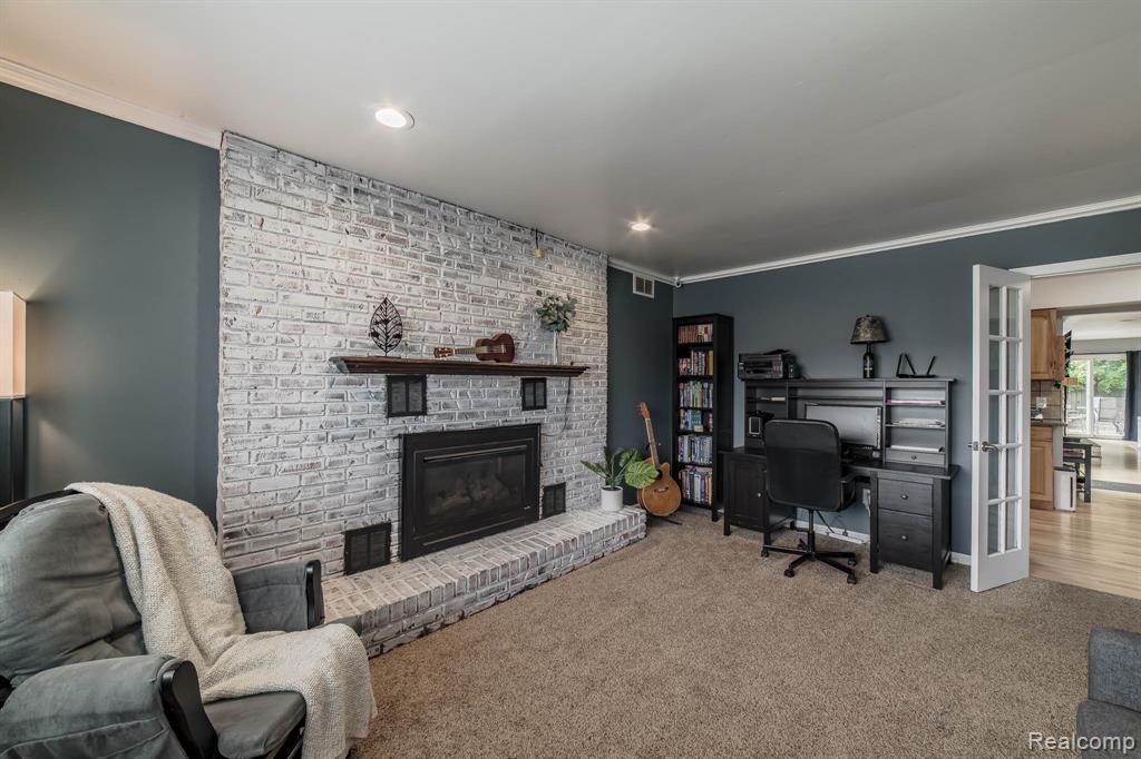 46555 Dequindre Road, Rochester Hills, MI 48307 — Photo 21