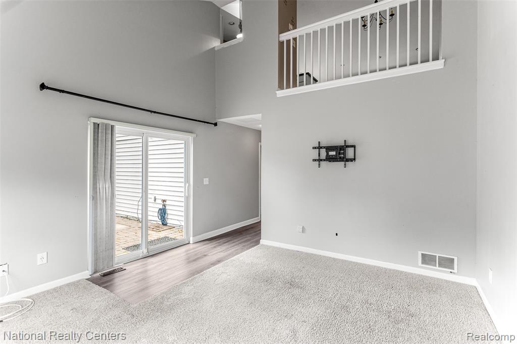 886 Millerway Drive, Fenton, MI 48430 — Photo 12