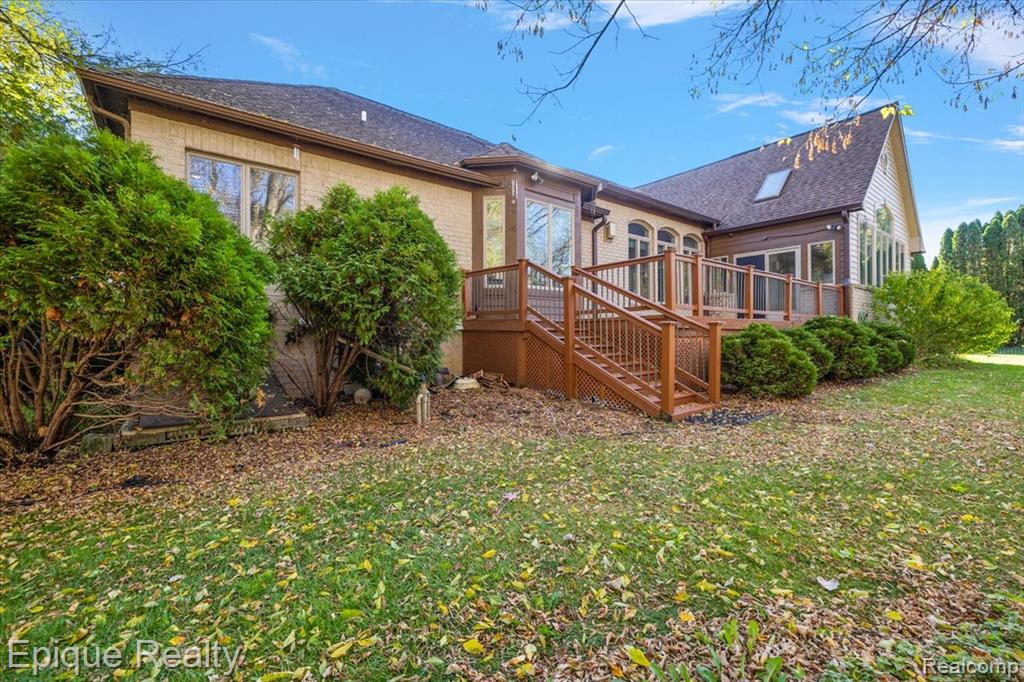 374 Oakbridge Drive, Oakland, MI 48306 — Photo 62
