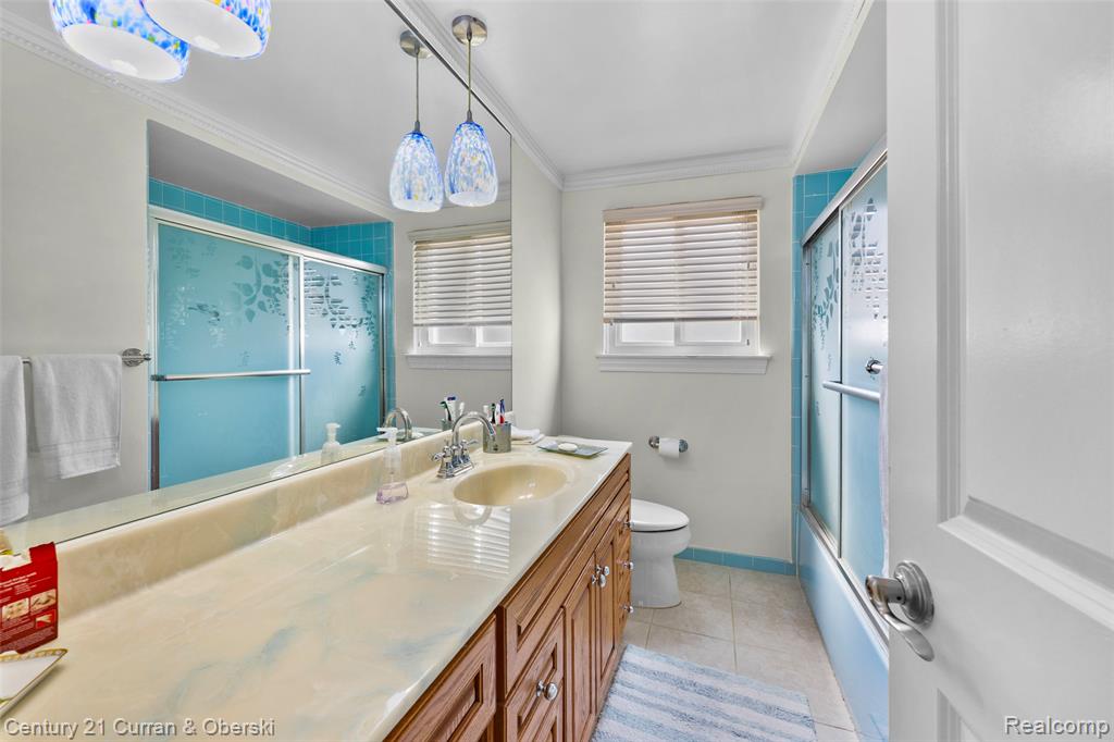 741 Berwyn Street, Dearborn Heights, MI 48127 — Photo 27