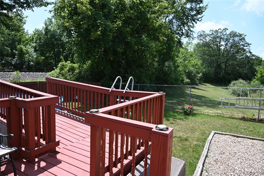 8826 Mikado Drive, Newport, MI 48166 — Photo 26