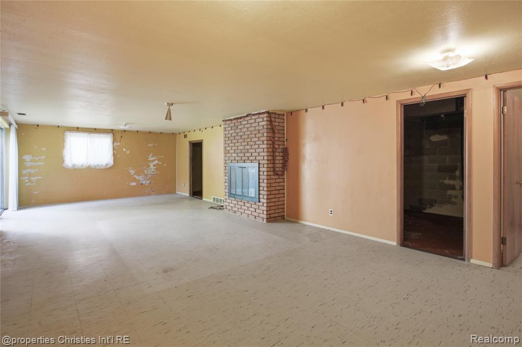 594 Provincetown Road, Auburn Hills, MI 48326 — Photo 24
