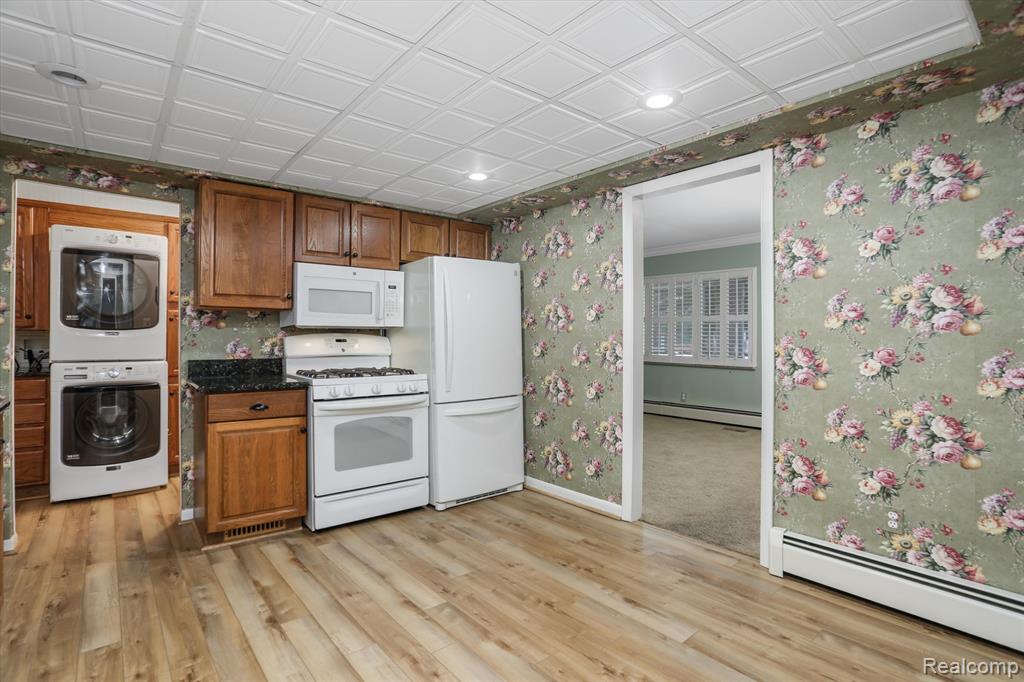 7464 S SHAKER Drive, Waterford, MI 48327 — Photo 14