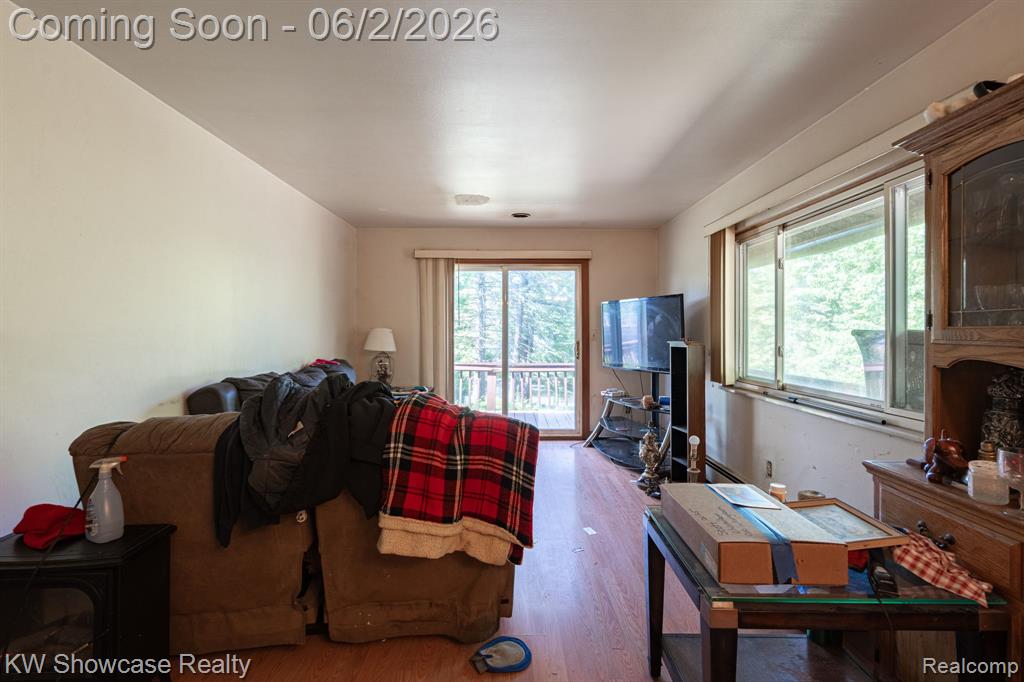 820 Clara Street, Commerce Twp, MI 48390 — Photo 28