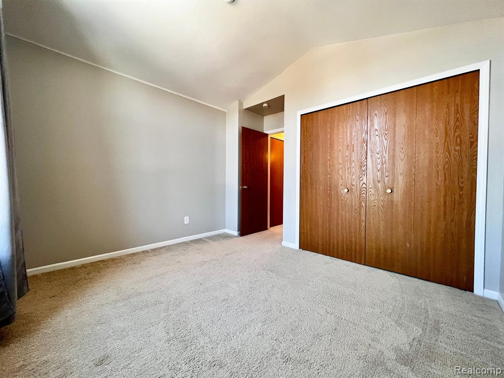 42601 LILLEY POINTE Drive, Canton, MI 48187 — Photo 12