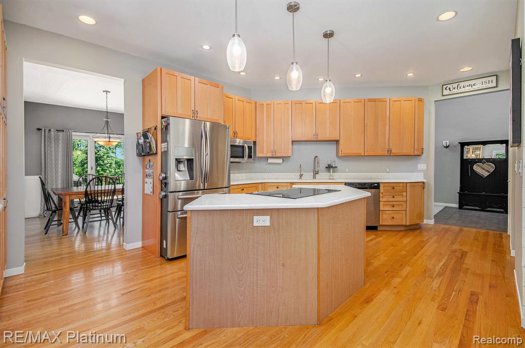 4090 ROLLING ACRES DRIVE, Hartland, MI 48353 — Photo 4