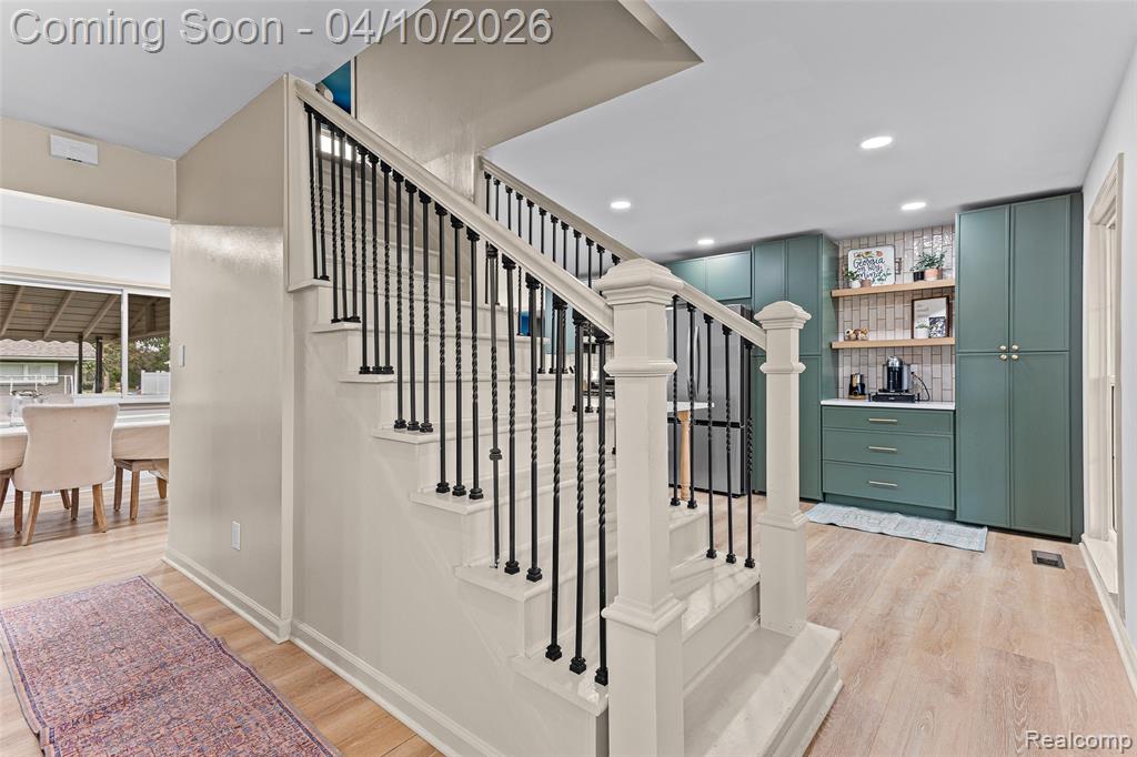 4594 Barcroft Way, Sterling Heights, MI 48310 — Photo 33
