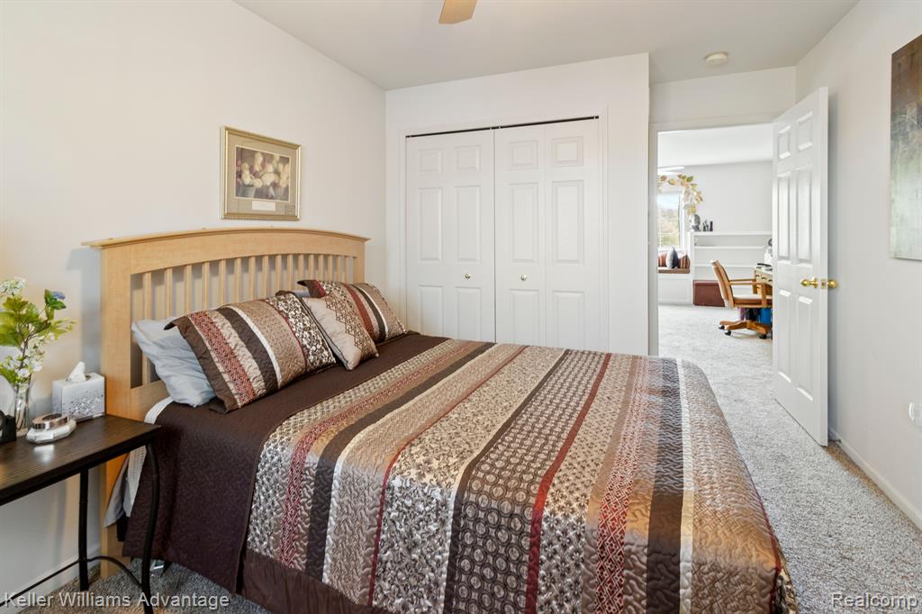 8079 THORNHILL Drive, Ypsilanti, MI 48197 — Photo 39