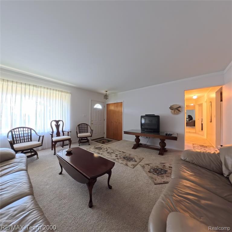 2104 Whittier Road, Ypsilanti, MI 48197 — Photo 12
