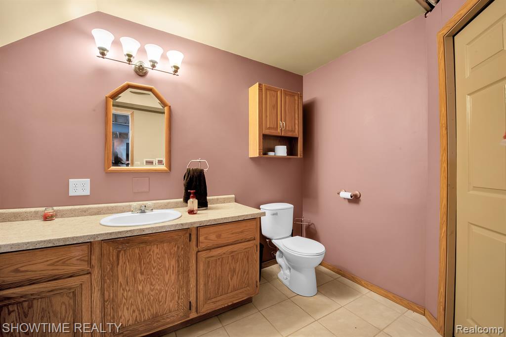 97 AVERY Street, Mount Clemens, MI 48043 — Photo 23