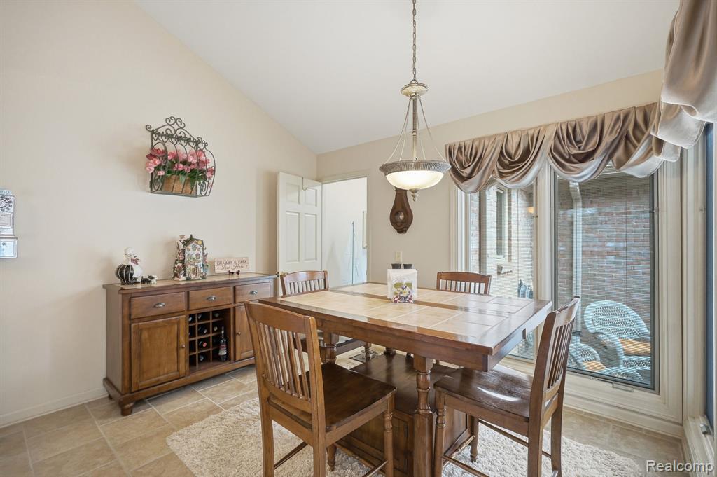42626 Christina Drive, Sterling Heights, MI 48313 — Photo 19