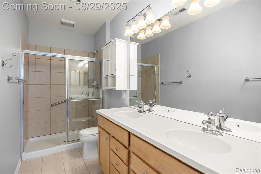 6523 Prairie Dunes Drive, 69, Grand Blanc, MI 48439 — Photo 16