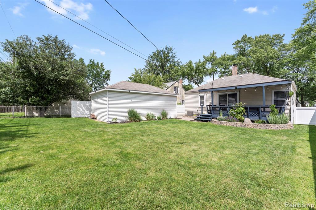 2841 Royal Avenue, Berkley, MI 48072 — Photo 25