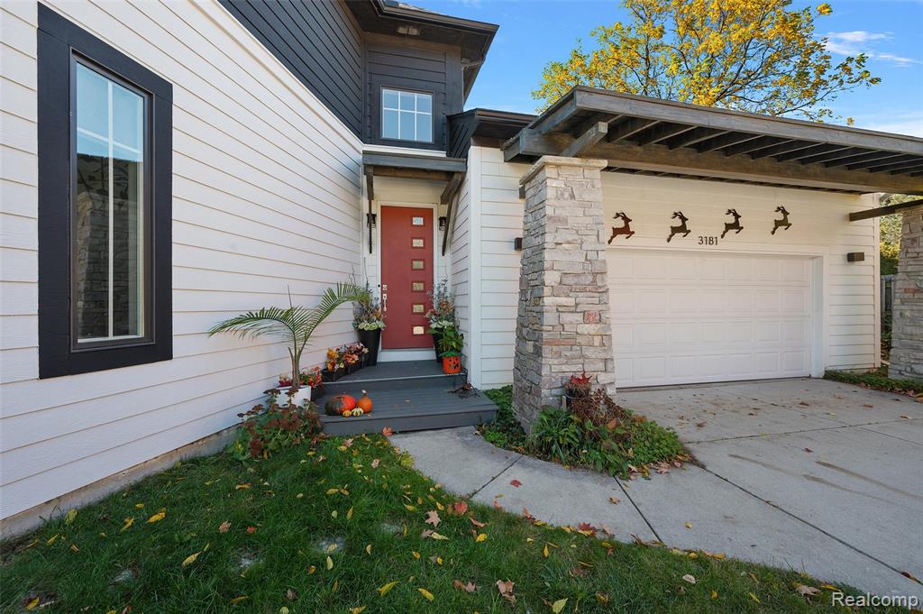 3181 Rabeeh Drive, Auburn Hills, MI 48326 — Photo 3