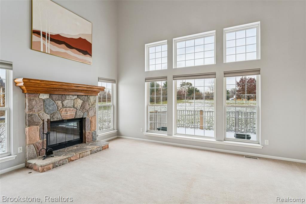 7796 Fountain Hills Lane, Davisburg, MI 48350 — Photo 8