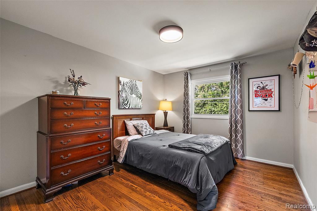 6804 Spruce Drive, Bloomfield Hills, MI 48301 — Photo 16
