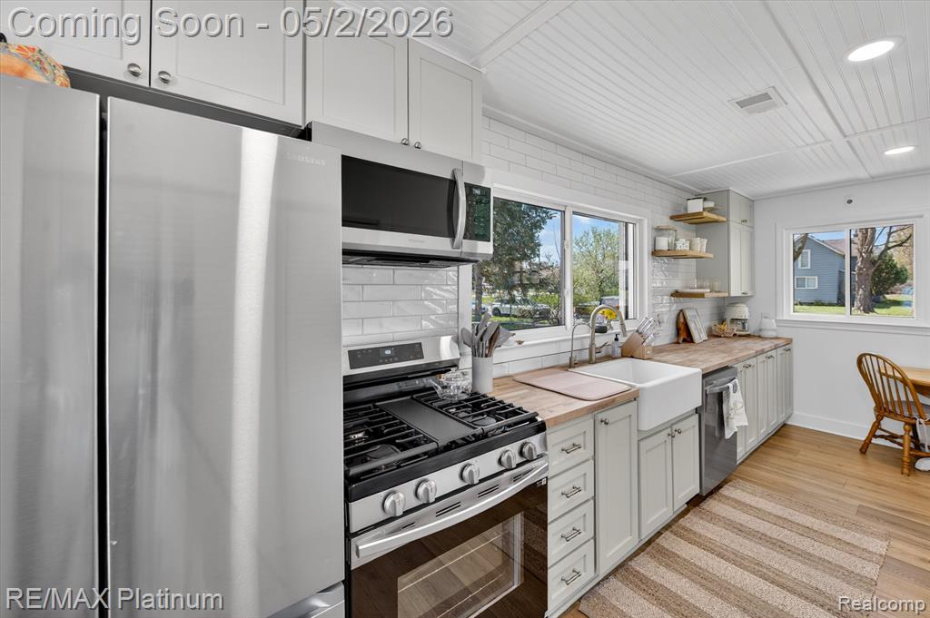420 N East Street, Brighton, MI 48116 — Photo 7