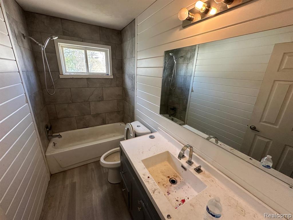 30026 Bock Street, Garden City, MI — Photo 8