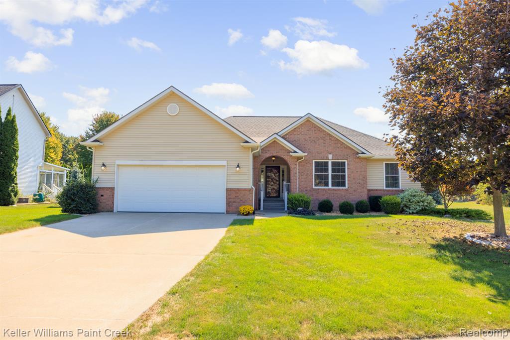 9108 DUBLIN Way, Davison, MI 48423 — front exterior