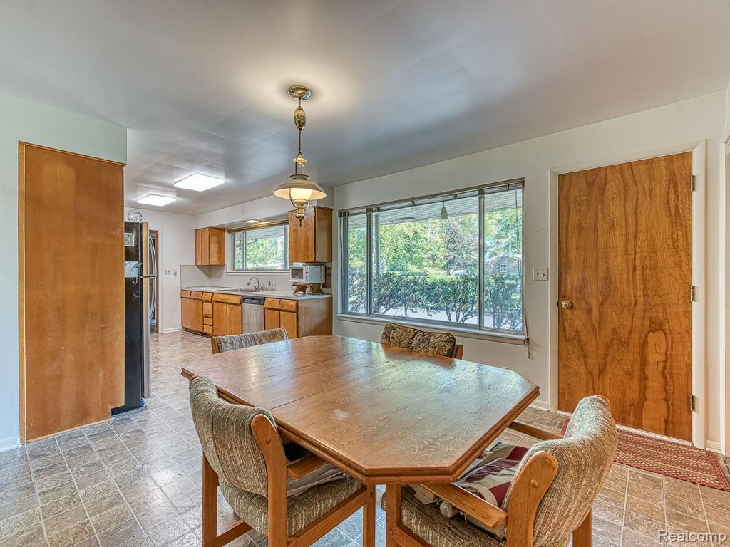 915 RED MILL Drive, Tecumseh, MI 49286 — Photo 14