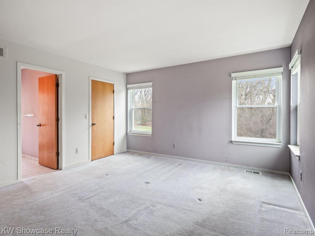 841 GOLDEN Drive, White Lake, MI — Photo 16