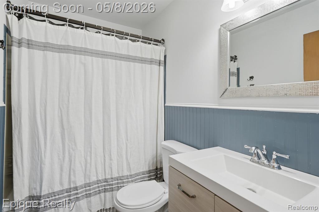 8737 Shannon Drive, Sterling Heights, MI 48314 — Photo 14