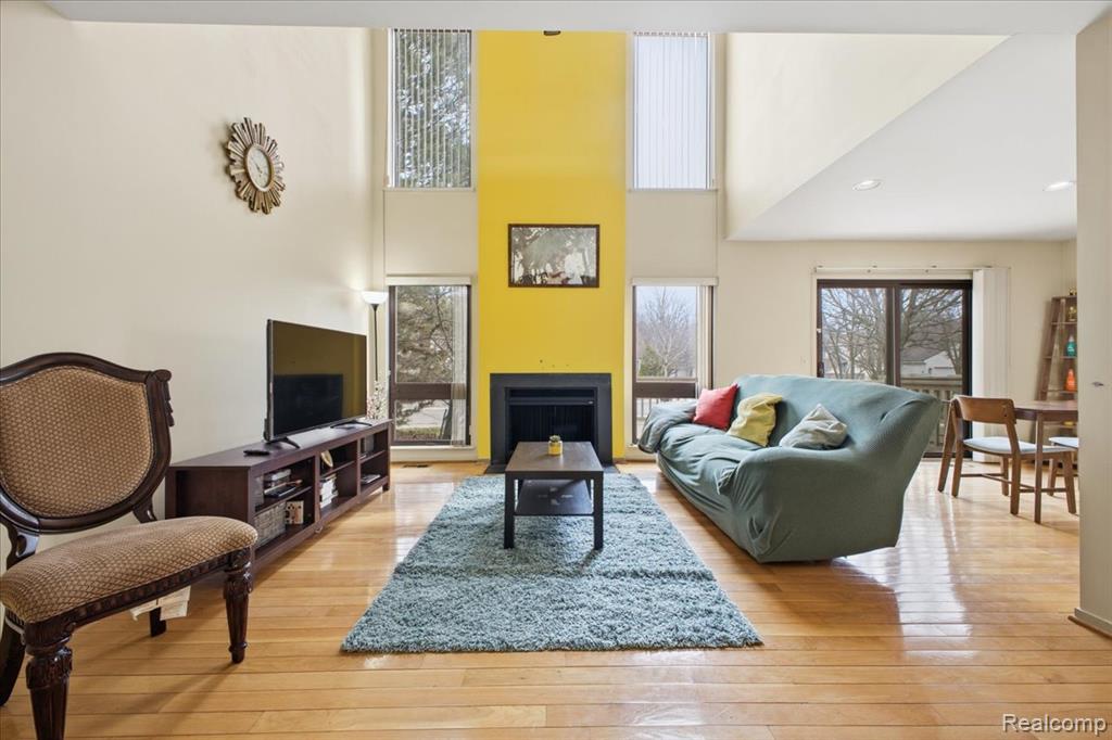 678 Highgate, Rochester Hills, MI 48307 — Photo 3