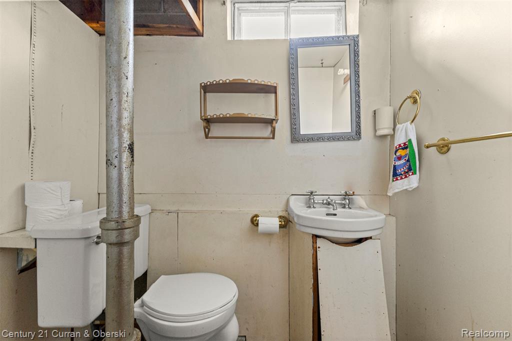 7668 Cortland Avenue, Allen Park, MI 48101 — Photo 32