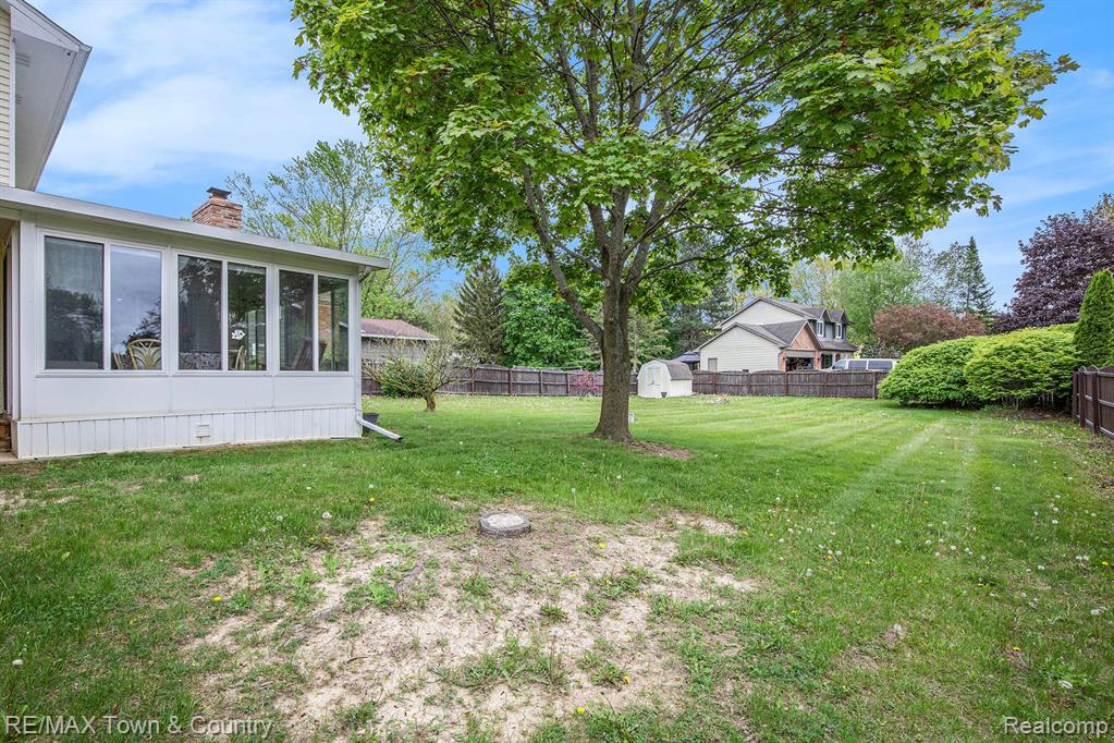 5360 OLD FRANKLIN Court, Grand Blanc, MI 48439 — Photo 26