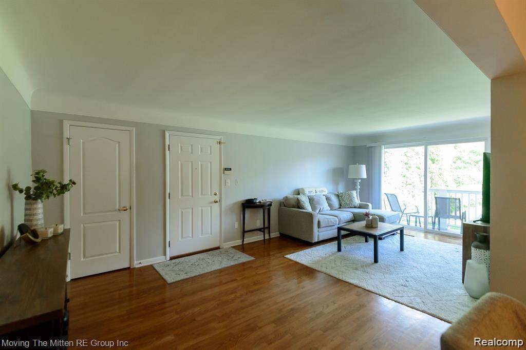 487 N ETON Street, B5, Birmingham, MI 48009 — Photo 13