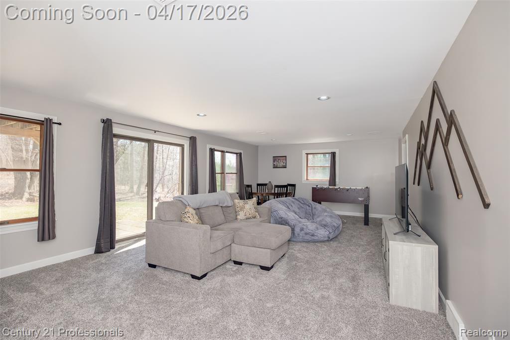 624 Highland Drive, Oxford, MI 48371 — Photo 32