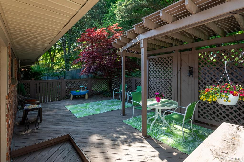 4371 Waverly Drive, Waterford, MI 48329 — Photo 18