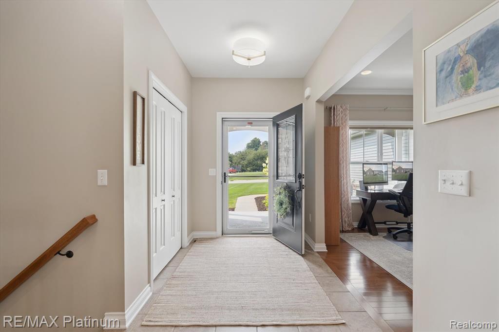 7623 Tipperary Trail, Fenton, MI 48430 — Photo 9