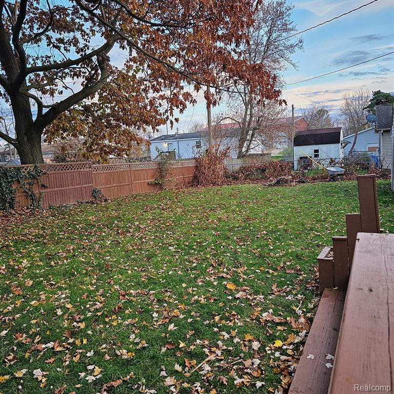 205 N Elm Road, Webberville, MI 48892 — Photo 28