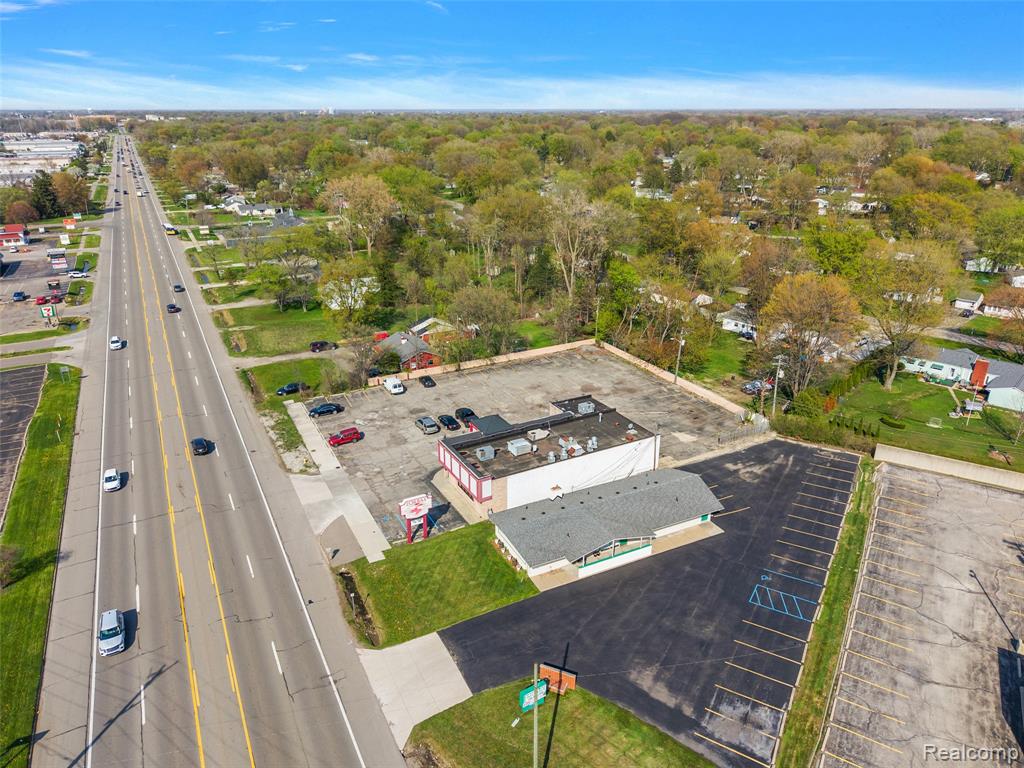 37116 S Groesbeck Highway, Clinton Twp, MI 48036 — Photo 14
