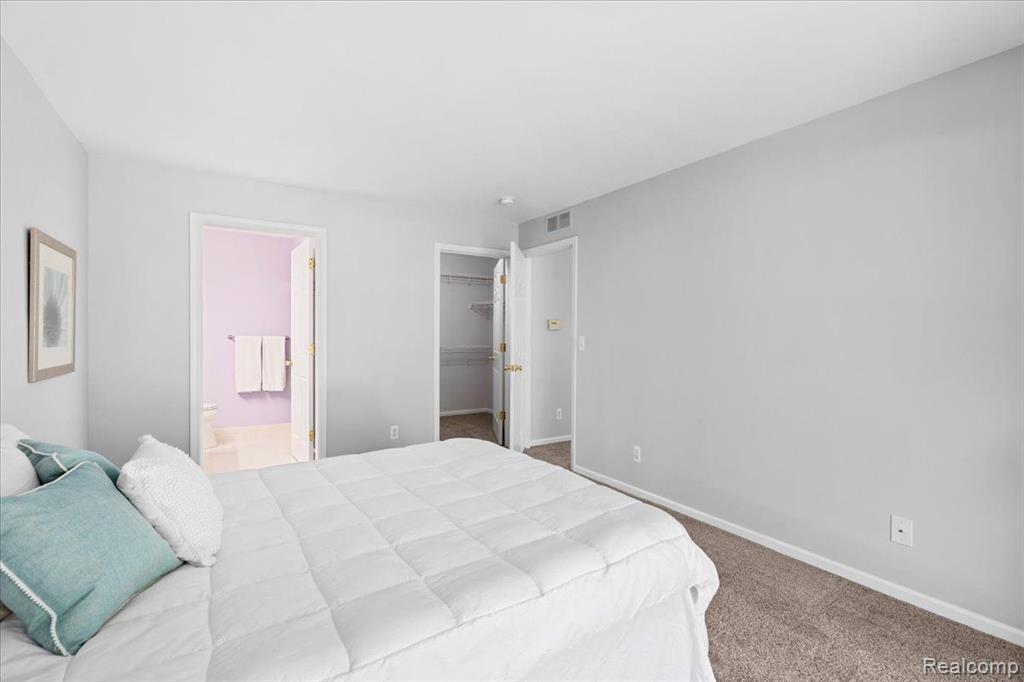 4361 BERKSHIRE Drive, Sterling Heights, MI 48314 — Photo 22