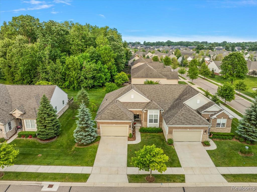 49676 Broadacre Drive, 63, Macomb, MI 48042 — Photo 4