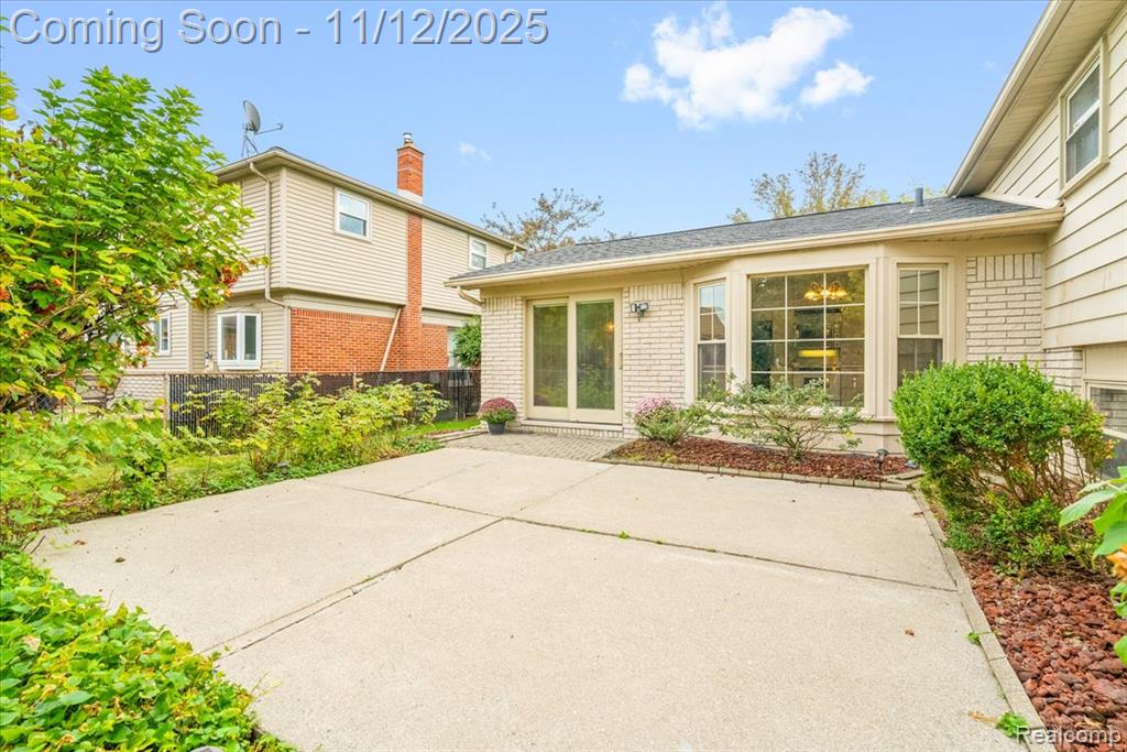 14898 Old Town Drive, Riverview, MI 48193 — Photo 10
