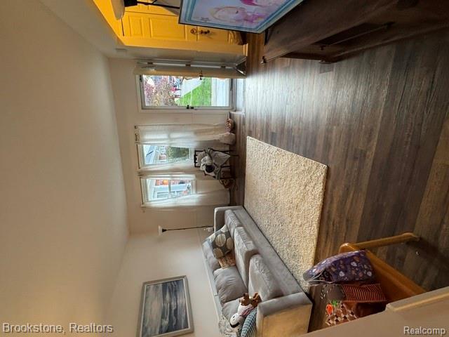 45746 Kensington, Utica, MI 48317 — Photo 8