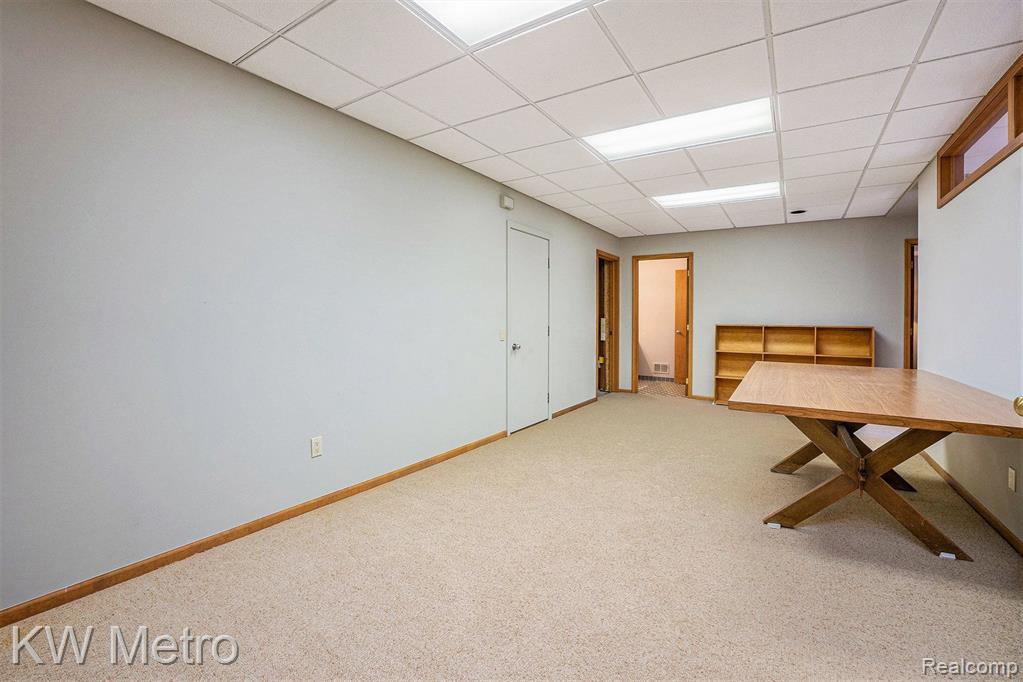 6545 PARK VALLEY Drive, Clarkston, MI 48348 — Photo 34