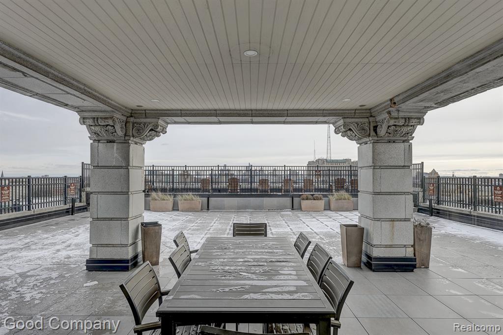 15 E Kirby Street, 601, Detroit, MI 48202 — Photo 29