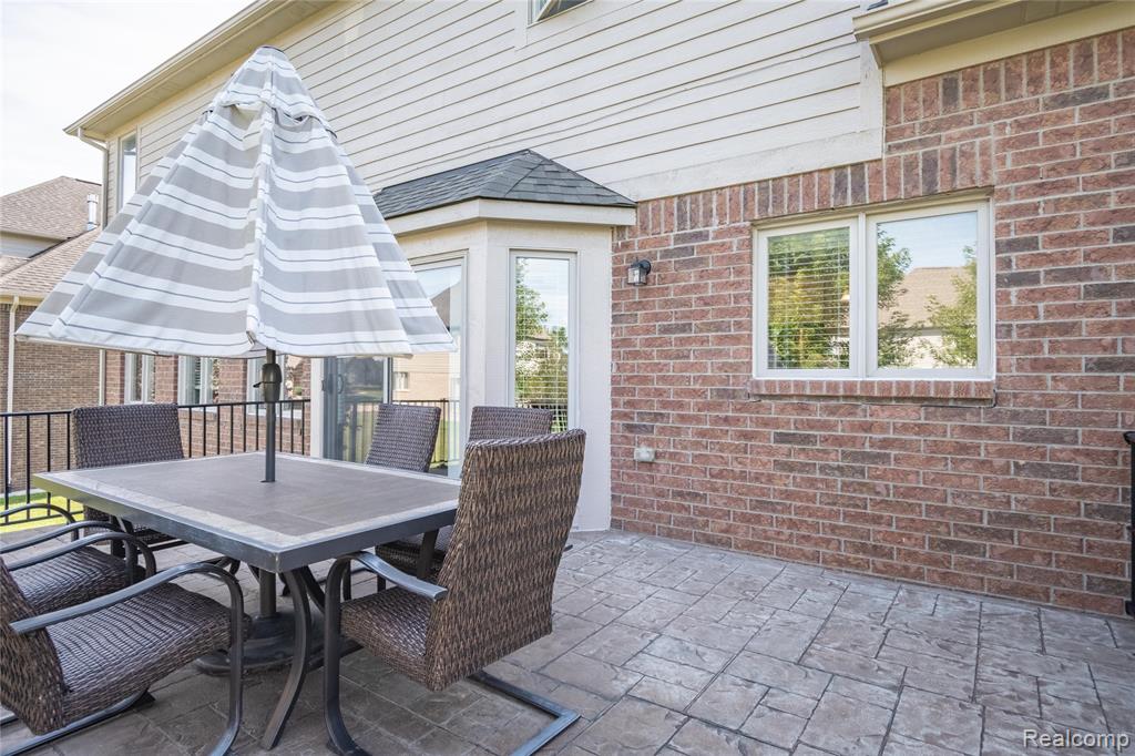 55712 Glenbrooke Drive, Shelby Twp, MI 48316 — Photo 63