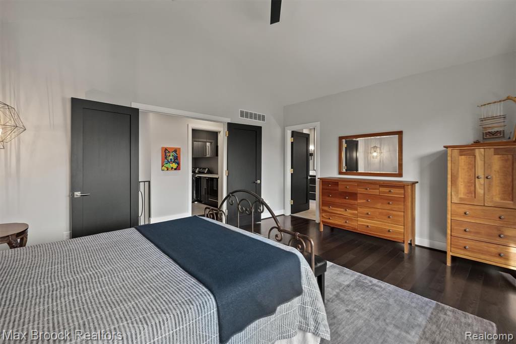 928 Montrose Avenue, Royal Oak, MI 48073 — Photo 36