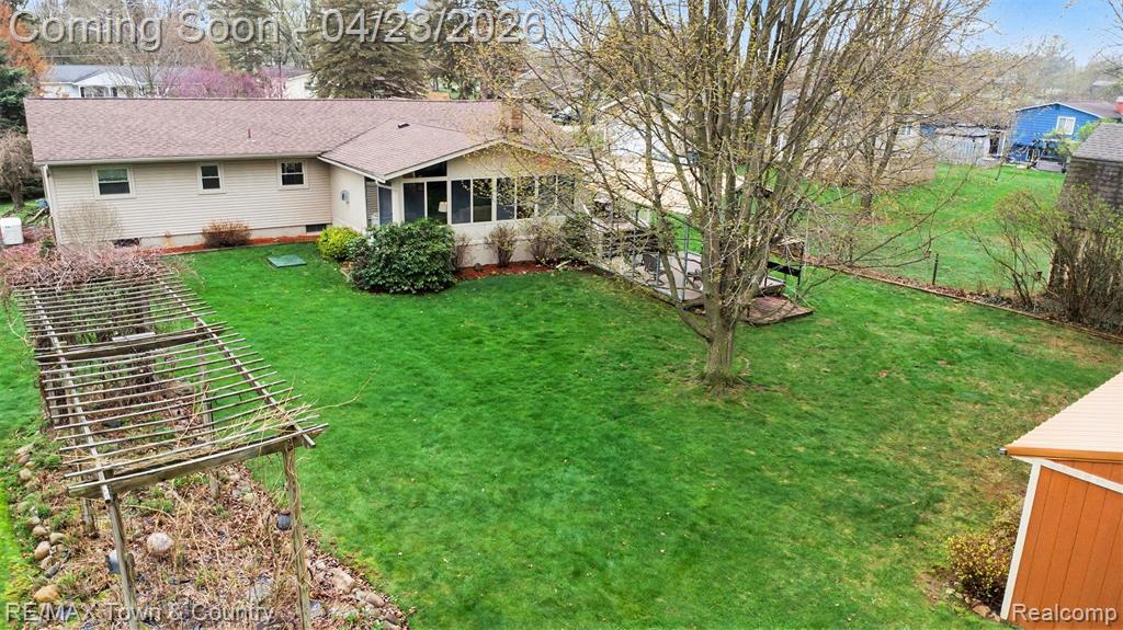 5163 Blossom Drive, Flushing, MI 48433 — Photo 31