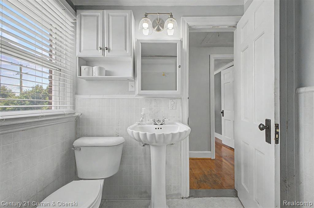 6821 Kolb Avenue, Allen Park, MI 48101 — Photo 14