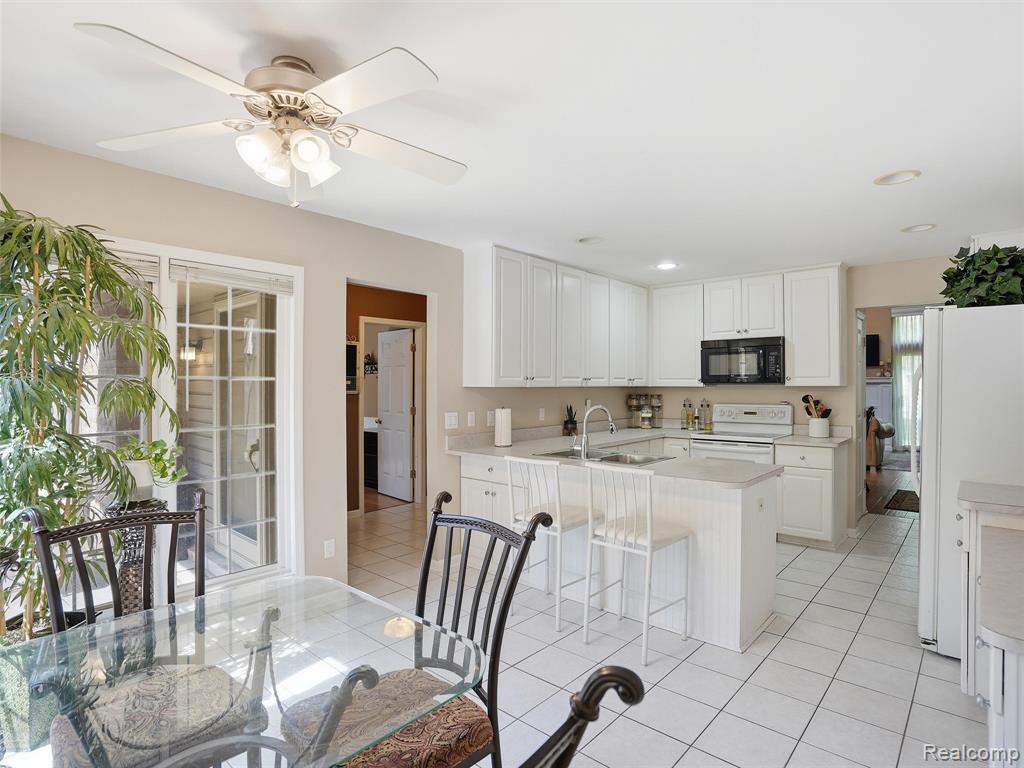 52088 Southview Ridge, Macomb, MI 48042 — Photo 28
