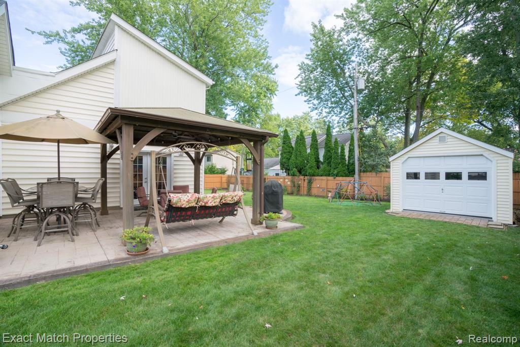 6735 BUCKLAND Avenue, West Bloomfield, MI 48324 — Photo 5
