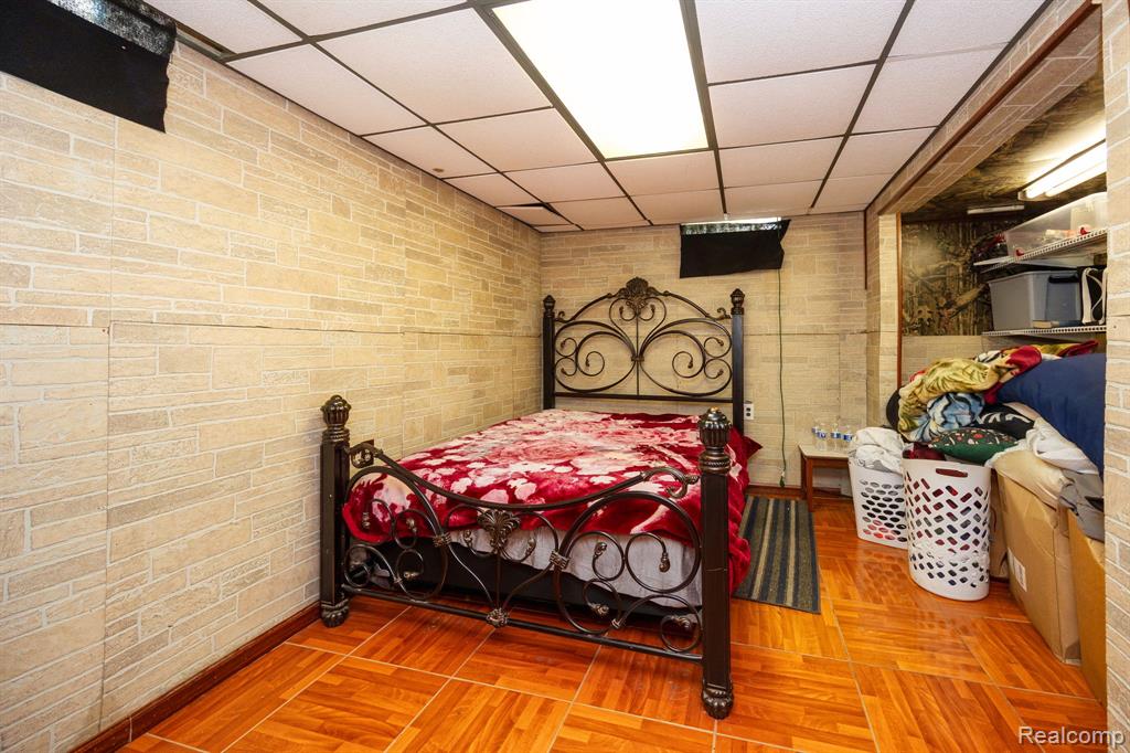 5858 Reuter Street, Dearborn, MI 48126 — Photo 43